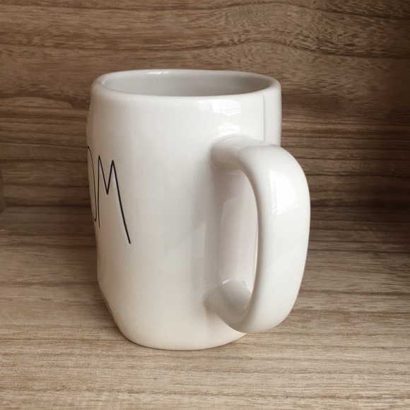 Rae Dunn MOM Mug New LL - Picture 3 of 5